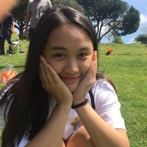 Meet your Posher, Kaitlyn